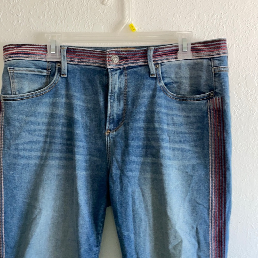 Driftwood Isabel jean sz 32 with pink stiches